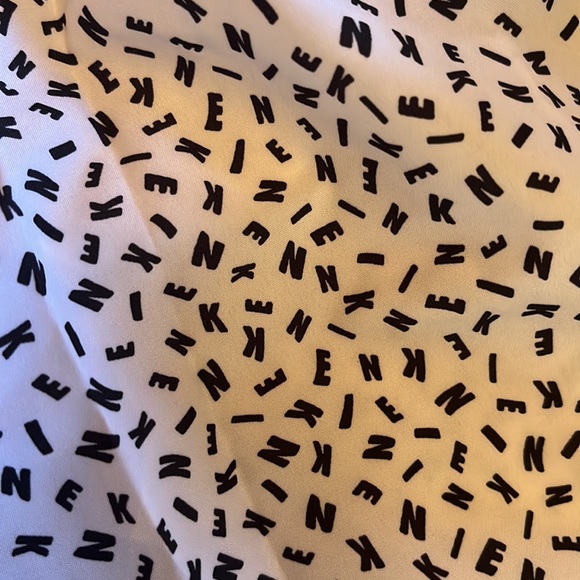 Nike Dry Fit Running Shorts with lining - Picture 2 of 4